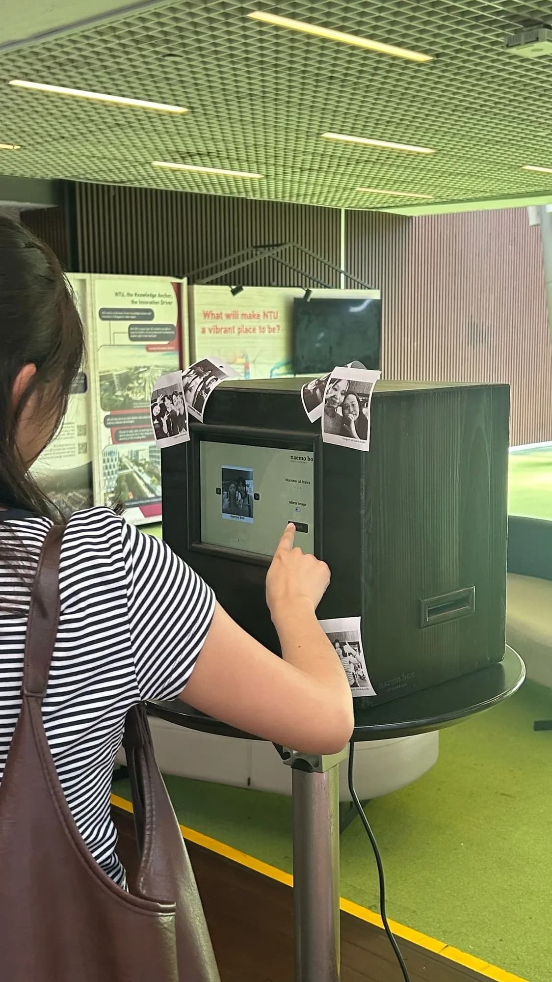Receipt photobooth by shakethehabit